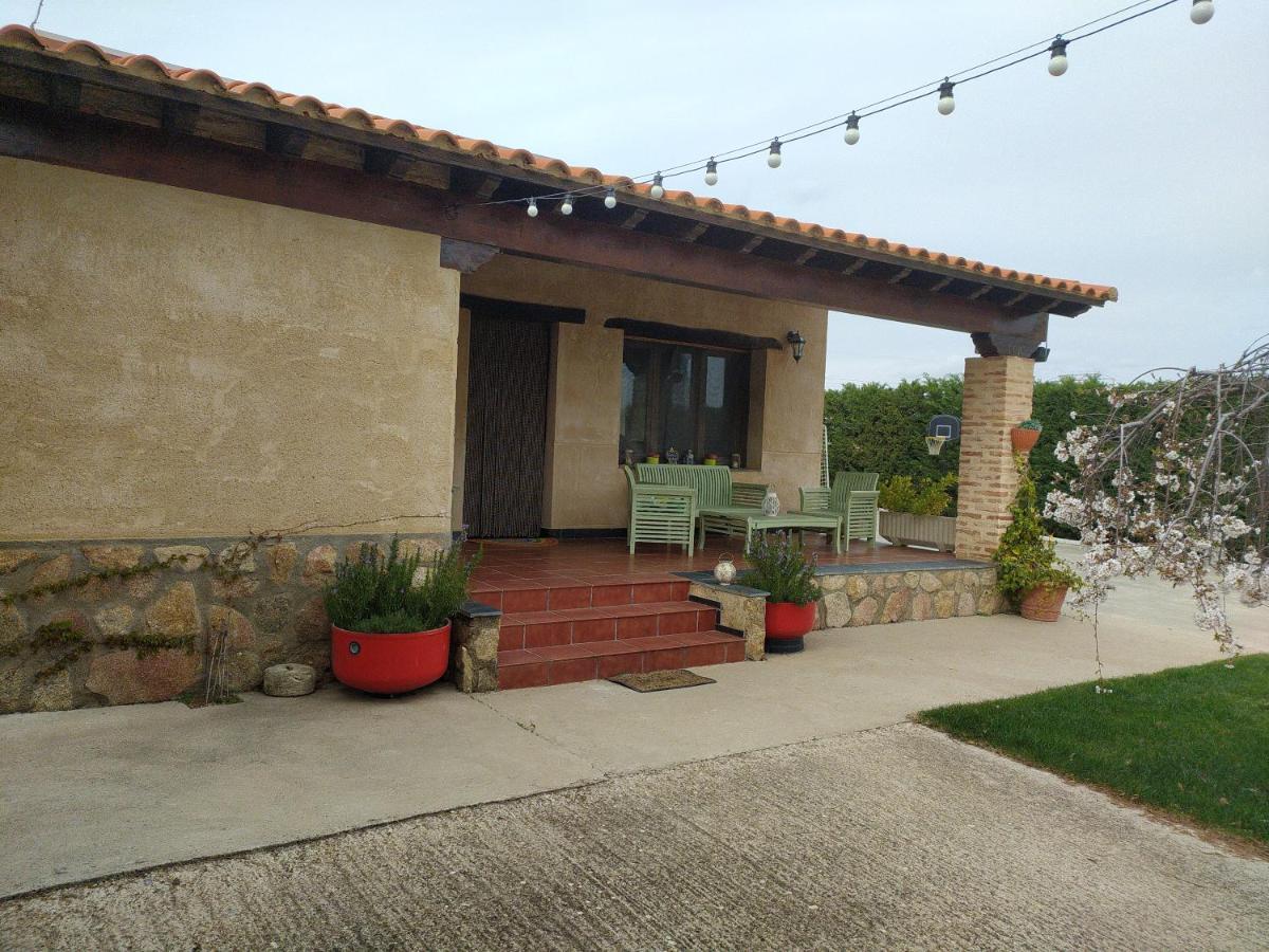 Refugio Con Casitas Infantiles Villa Zamora Eksteriør bilde