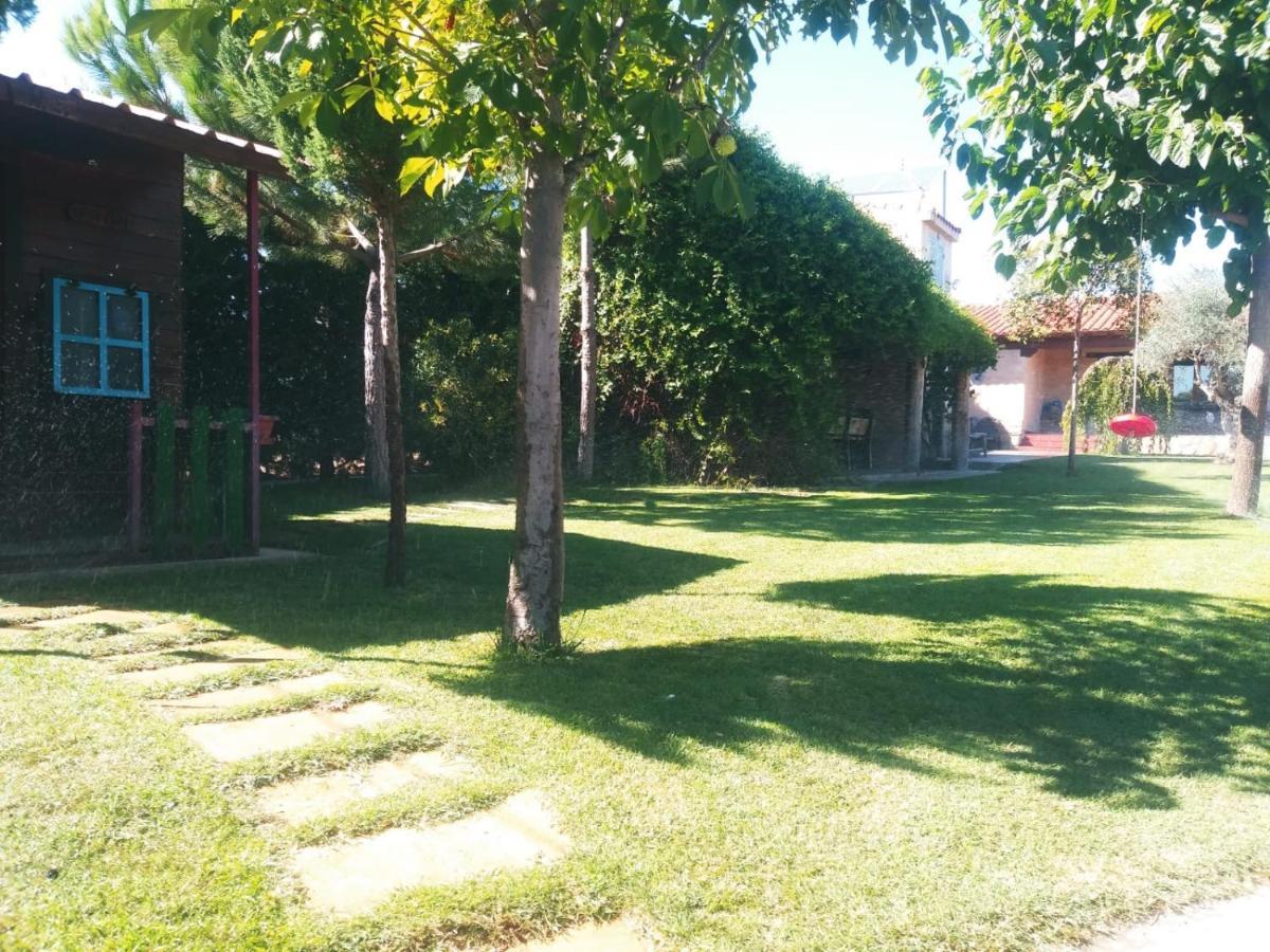 Refugio Con Casitas Infantiles Villa Zamora Eksteriør bilde